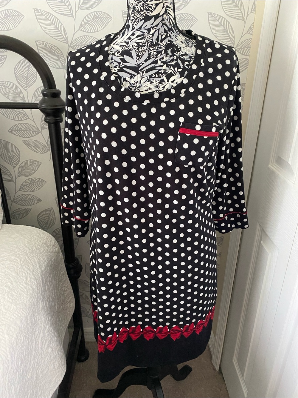 Soma Black Polka Dot 3/4 sleeve sleep shirt with red bow trim